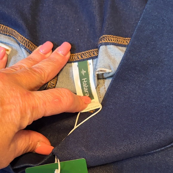 HALARA Navy Blue Flare Pants NWT - Picture 6 of 9